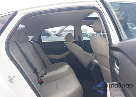 2024 Honda Accord Ex z USA, uszkodzony, nr VIN 1HGCY1F31RA049603